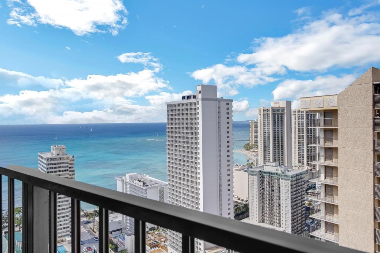 Sea View Condos At The Waikiki Banyan - Free Parking! Honolulu Exterior foto