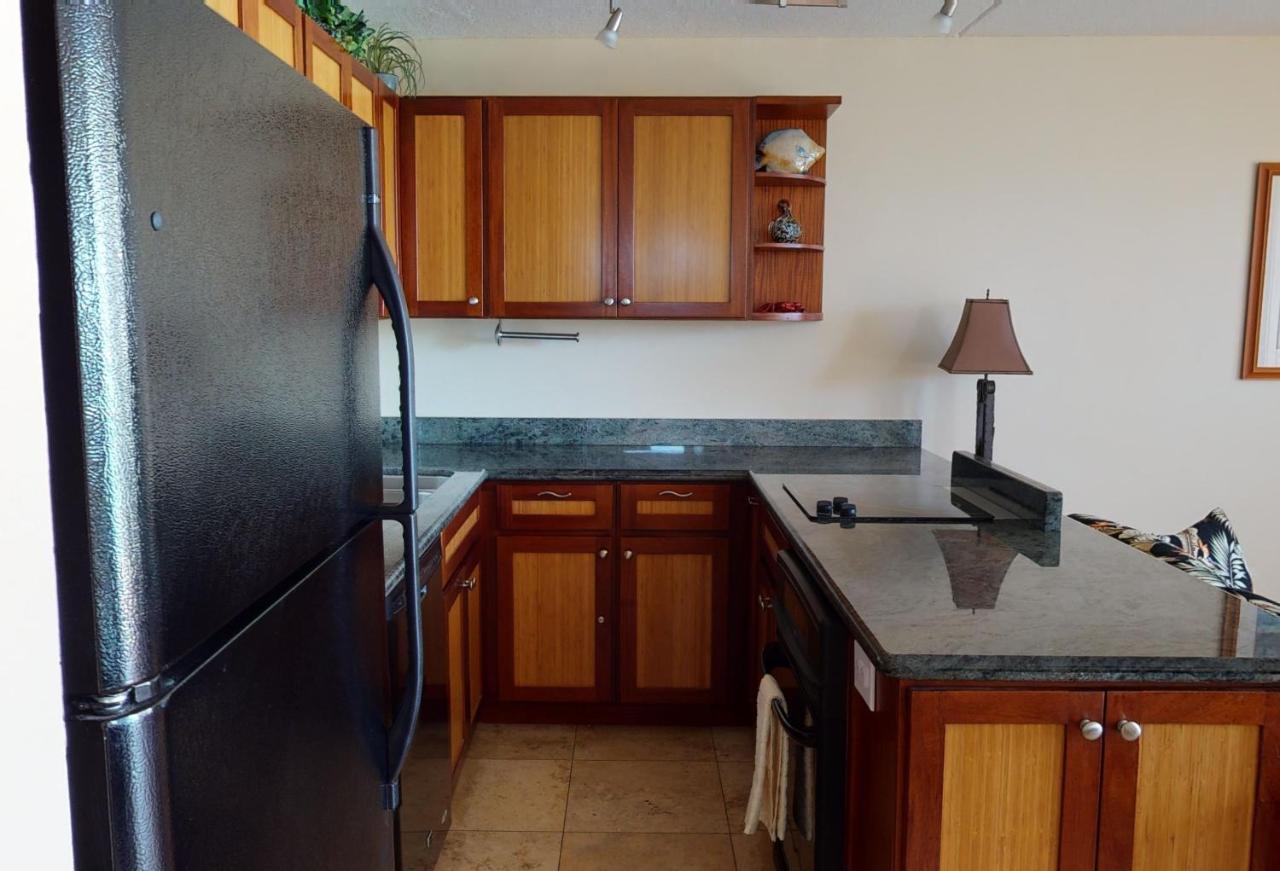 Sea View Condos At The Waikiki Banyan - Free Parking! Honolulu Exterior foto