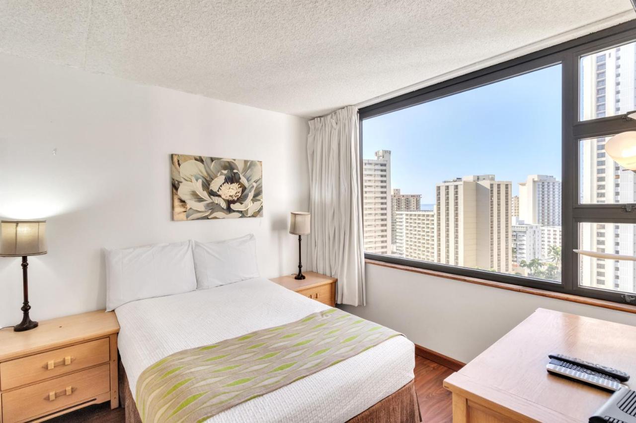 Sea View Condos At The Waikiki Banyan - Free Parking! Honolulu Exterior foto